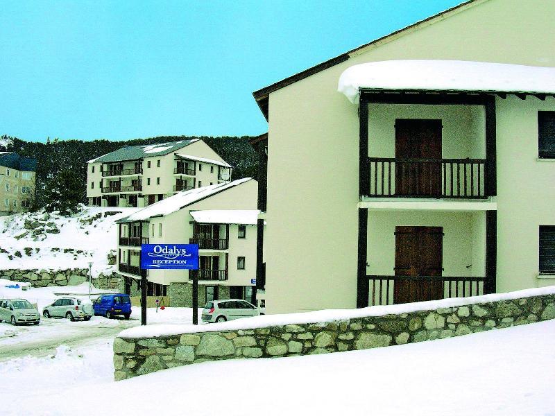 Résidence Odalys Mille Soleils Font-Romeu-Odeillo-Via Esterno foto