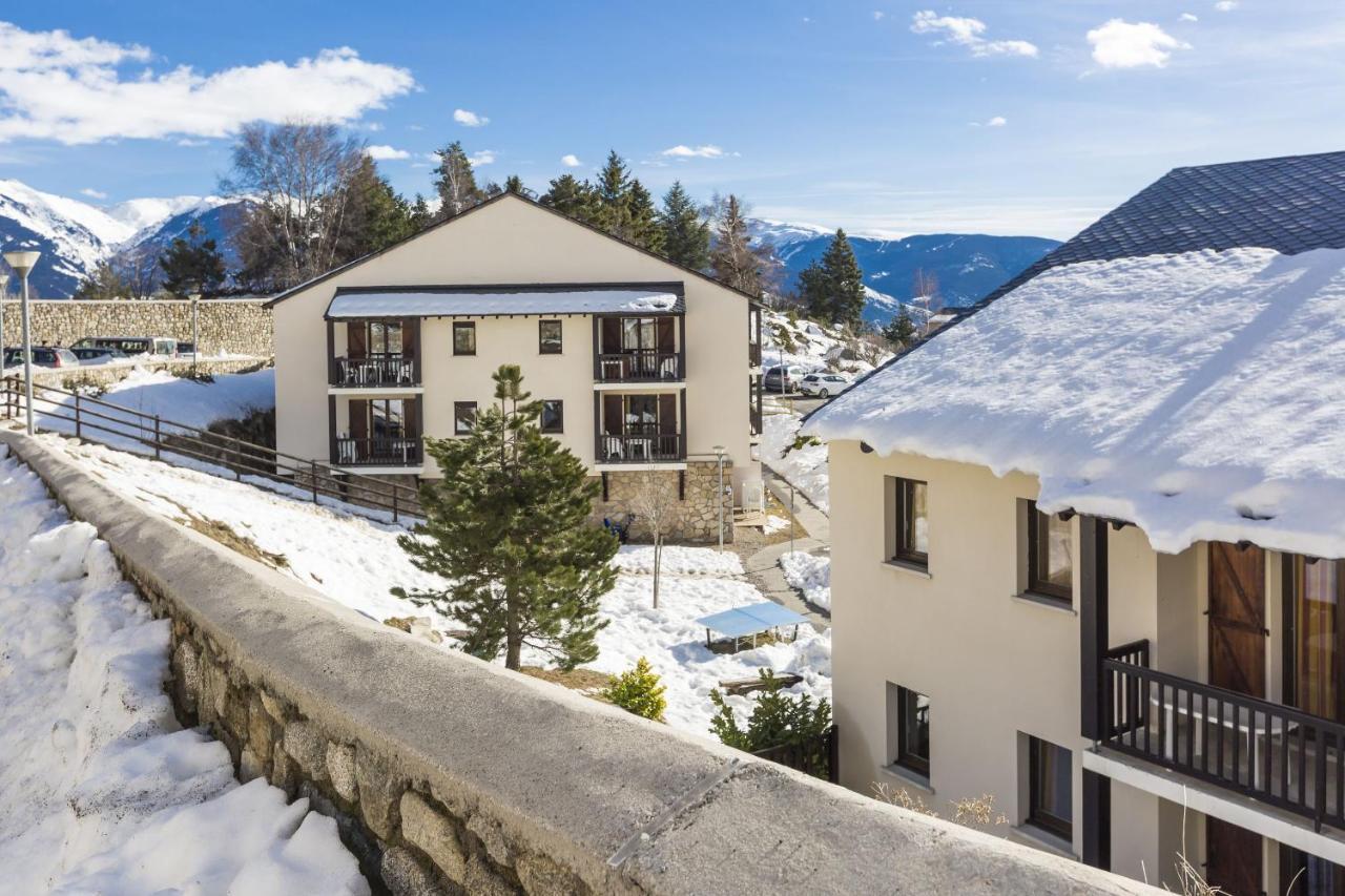 Résidence Odalys Mille Soleils Font-Romeu-Odeillo-Via Esterno foto